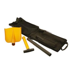 PELLE A NEIGE ROBUSTE DEMONTABLE EN ALUMINIUM 820 MM