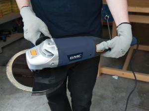 MEULEUSE D'ANGLE ELECTRIQUE GMC DIAMETRE 230 MM - 2200 W