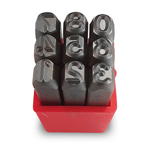 CHIFFRES A FRAPPER (6 mm) JEU DE 9 CHIFFRES