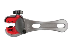 COUPE TUYAU 3 - 13 MM AVEC FONCTION CLIQUET
